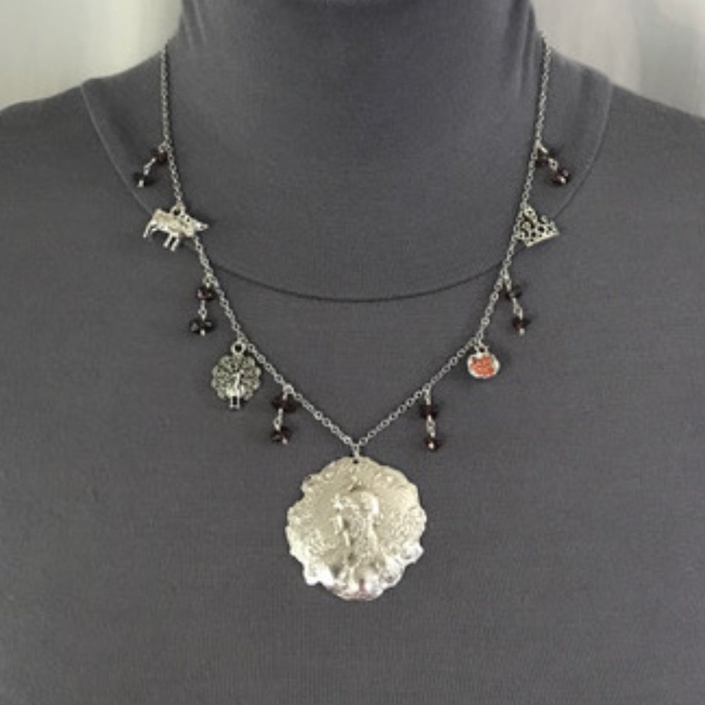 “Queen Hera" Juno Art Nouveau Goddess Greek Roman Mythology Handmade Necklace